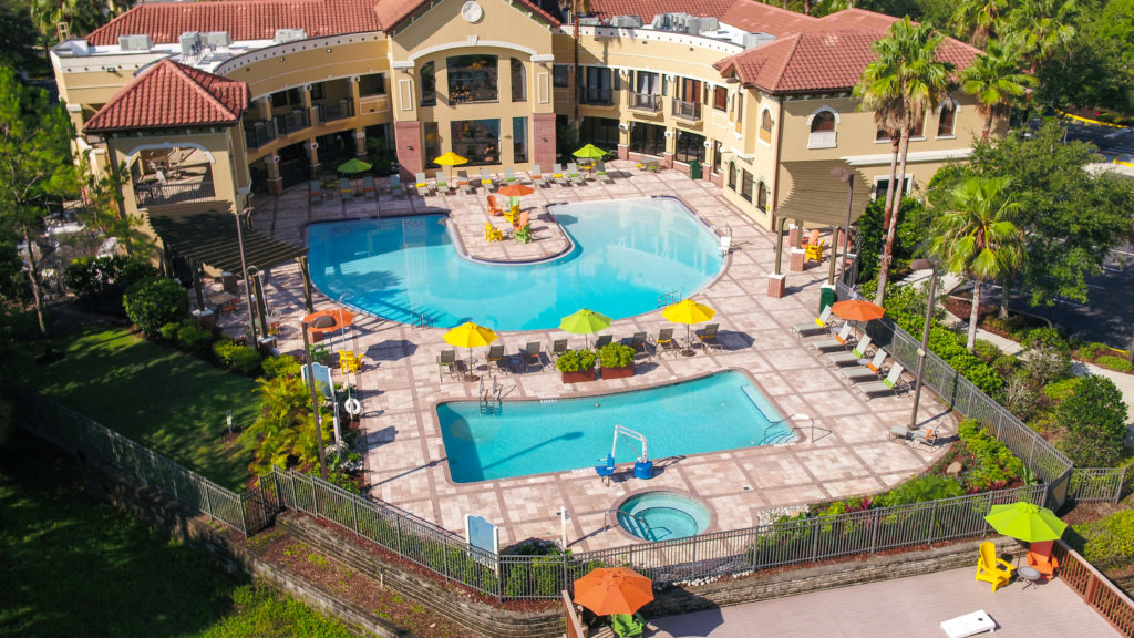 2 Resort Vacation Pools